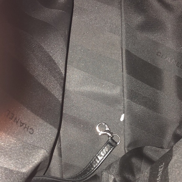 Authentic Chanel Portobello Glazed Tote - Picture 9 of 14